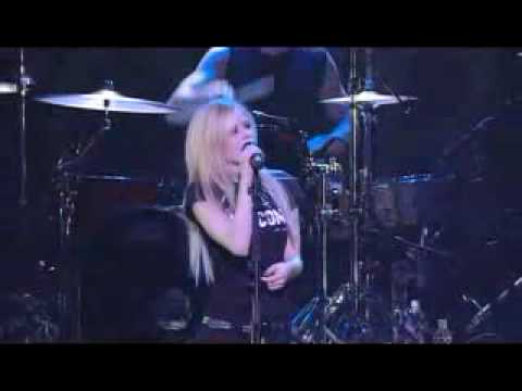 Profilový obrázek - Avril Lavigne - Anything But Ordinary live at Budokan