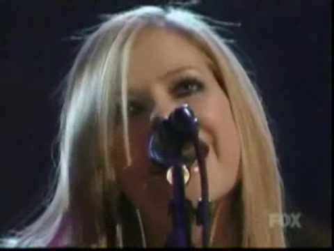 Profilový obrázek - Avril Lavigne - Nobody's Home Live