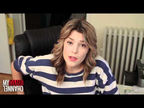 Profilový obrázek - AWKWARD GRACE HANDS