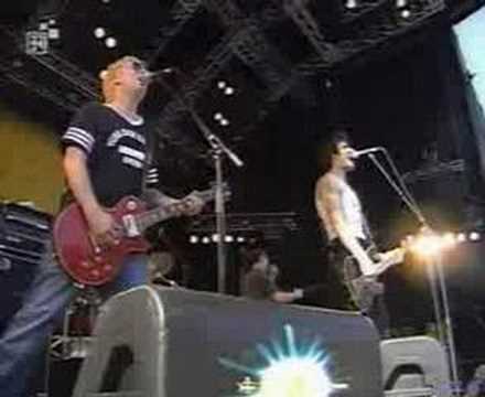Profilový obrázek - Bad Religion - 01 Supersonic (Live 2002)