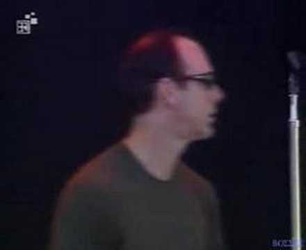 Profilový obrázek - Bad Religion - 04 Epiphany (Live 2002)