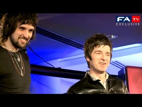 Profilový obrázek - Behind the scenes of the FA Cup draw with Serge and Noel