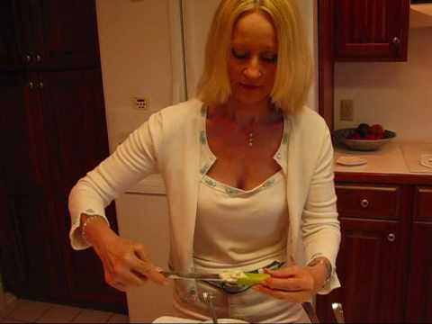 Profilový obrázek - Betty's Stuffed Celery Relish Platter Recipe