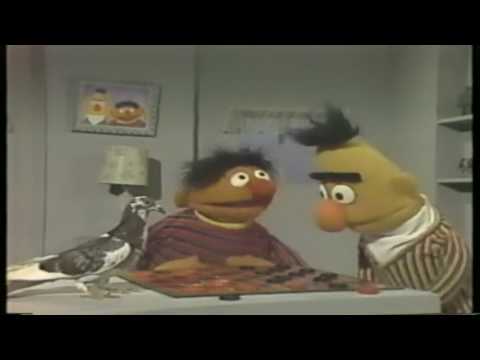 Profilový obrázek - Bird Brain Checkers With Bert & Ernie (HD)