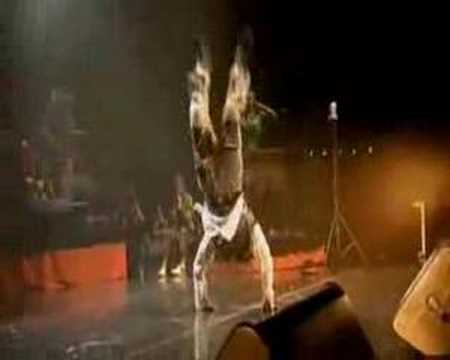 Profilový obrázek - Black Eyed Peas Live Sydney Dance: Taboo, Will.I.Am And Apl