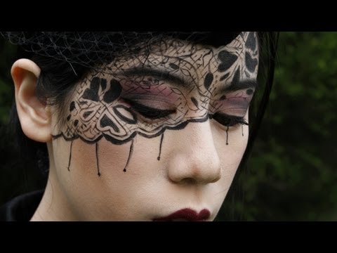 Profilový obrázek - Black Lace Makeup Tutorial