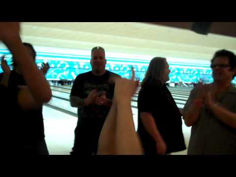 Profilový obrázek - Bowling of the Titans Joey Belladonna Birthday