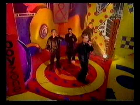 Profilový obrázek - Boyzone singing Together live and kicking
