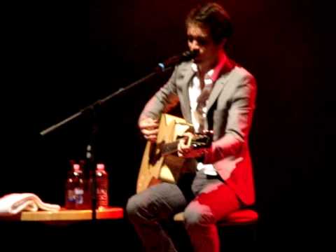 Profilový obrázek - Brendon Urie- Fuck Her Gently Acoustic Cover of Tenacious D LIVE REDNIGHTS