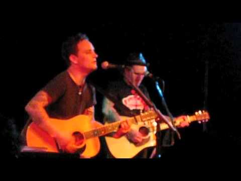 Profilový obrázek - Brian Fallon and Dave Hause-Gone-The Bouncing Souls Cover