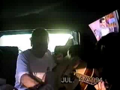 Profilový obrázek - Bruce Dickinson-Short acoustic bits in Bruce's limo 1994 Part 1 of 2
