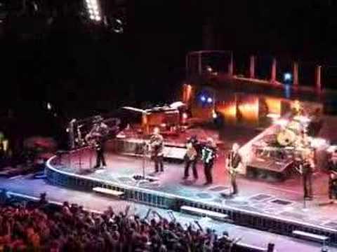 Profilový obrázek - Bruce Springsteen Live at The O2 Arena Part 5