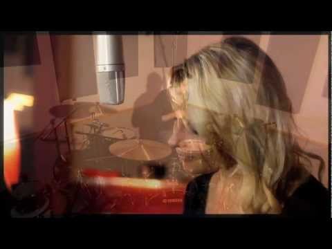 Profilový obrázek - California King Bed - Rihanna (Cover by Jenny Lane Ft. Jake Coco)