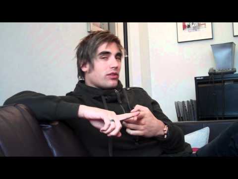 Profilový obrázek - Charlie Simpson talks to Sugarscape about Young Pilgrim and solo material