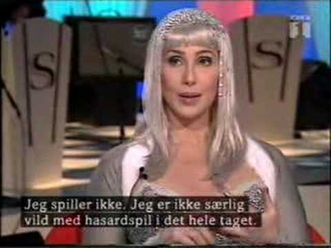 Profilový obrázek - Cher - Talkshow Interview #2 Danish television 1999