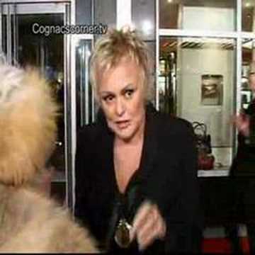 Profilový obrázek - Cognacs Wellerlane interviews Muriel Robin at the Emmys