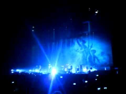 Profilový obrázek - Coldplay - Intro & Violet Hill (Live in Strasbourg 2008)
