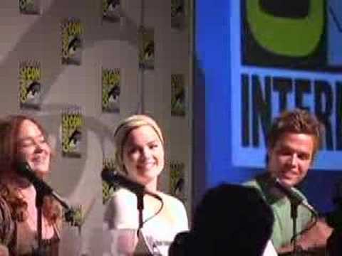 Profilový obrázek - Comic-con 2007 with Matt Dallas & April Matson