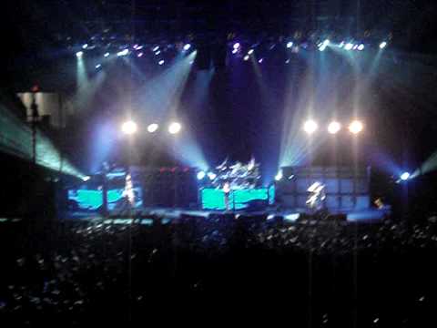 Profilový obrázek - Crazy Train by Ozzy (Live Madison Square Garden 12/22/07)