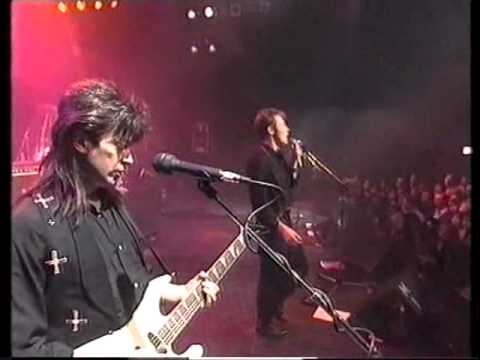 Profilový obrázek - Cutting Crew - Been In Love Before (live)
