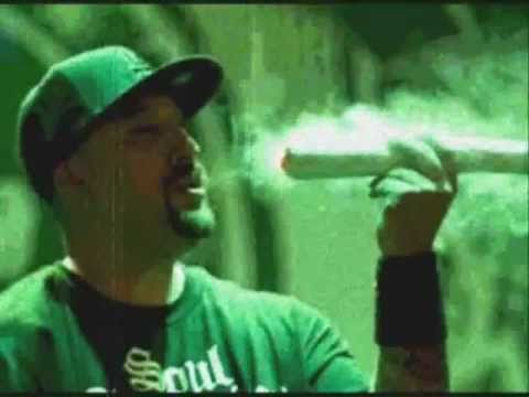 Profilový obrázek - Cypress Hill - Roll It Up Light It Up Smoke It Up + Lyrics