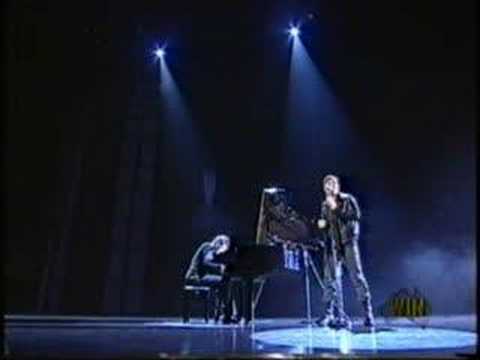 Profilový obrázek - Darren Hayes - Lost Without You (live aria 2003)