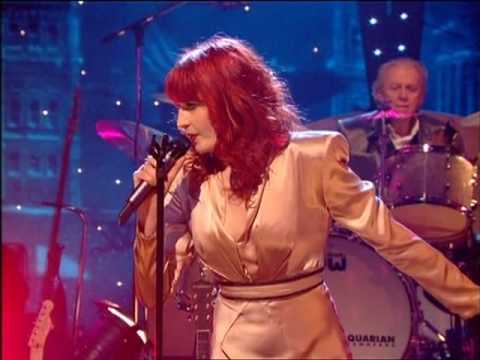 Profilový obrázek - Dave Swift on Bass with Jools Holland backing Florence Welch "My Baby Just Cares For Me"