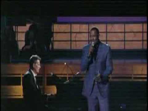 Profilový obrázek - David Foster and Friends - Brian McKnight sings "After the Love Has Gone"