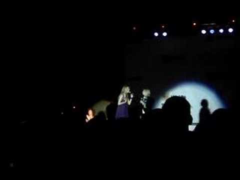 Profilový obrázek - Delta Goodrem and Olivia Newton-John - Right Here With You