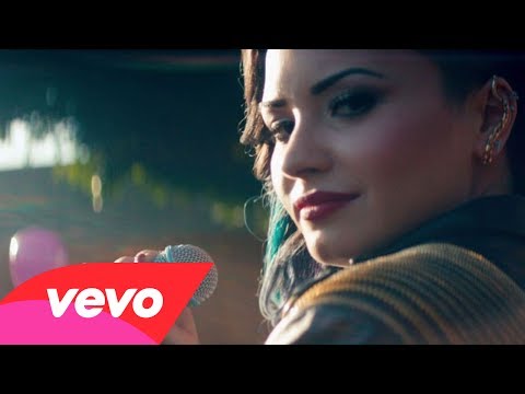 Profilový obrázek - Demi Lovato ft. Cher Lloyd - Really Don't Care
