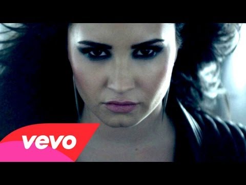 Profilový obrázek - Demi Lovato - Heart attack (official video)