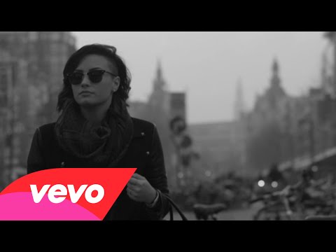 Profilový obrázek - Demi Lovato - Nightingale (Official Video)