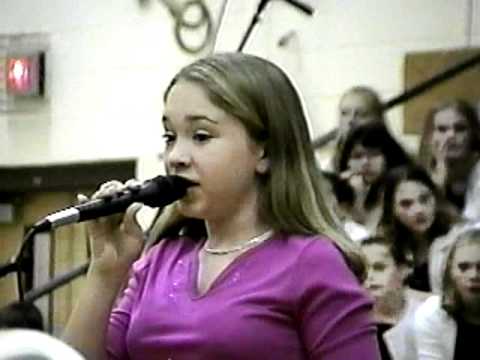 Profilový obrázek - Diana Degarmo (8th Grade) sings dedication to Mrs Pryor
