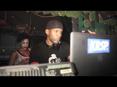 Profilový obrázek - DJ WhooKid, Alexis Ford and Lloyd Banks at GreenHouse NYC 8.25.2011