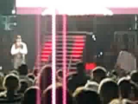 Profilový obrázek - Donnie Wahlberg at NKOTB Concert in Boston 9/26/08
