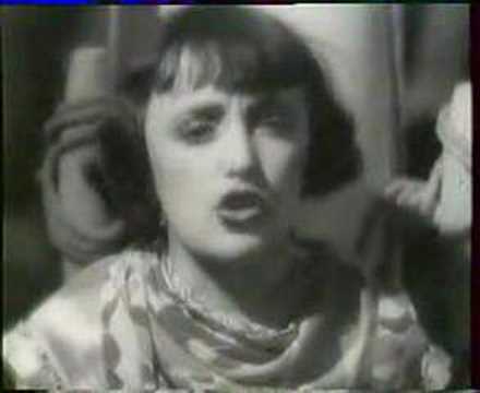 Profilový obrázek - Edith Piaf 1935 (better image)