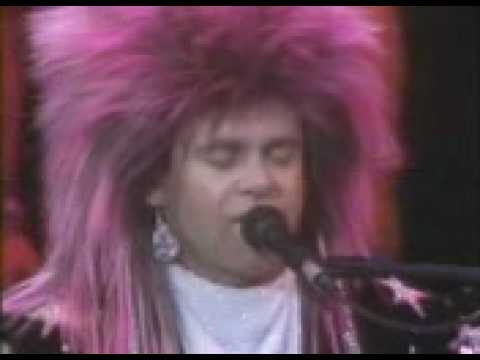 Profilový obrázek - Elton John - Sad Songs (Say So Much) Live 1986