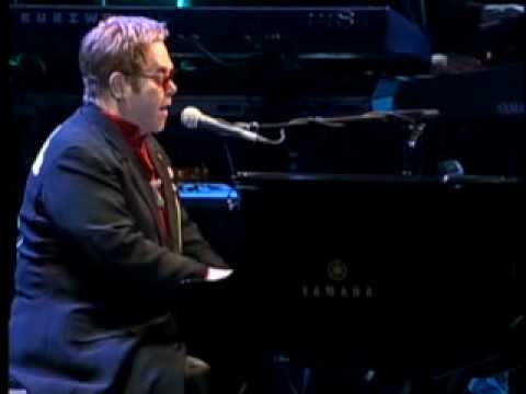 Profilový obrázek - Elton John - We All Fall In Love Sometimes/ Curtains Live
