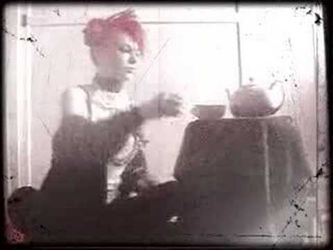 Profilový obrázek - Emilie Autumn - Day 4: Mourning Tea