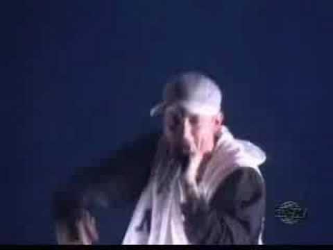 Profilový obrázek - Eminem feat. 50-Cent & Obie Trice - Love me (Live)