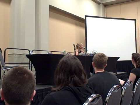 Profilový obrázek - Emma Caulfield Q&A Pt. 3 at Wizard World Philadelphia 2009