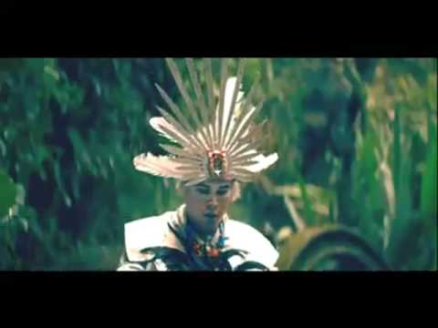 Profilový obrázek - Empire of the Sun We Are The People Official Music VideoHQ