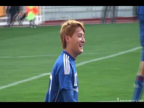 Profilový obrázek - [FANCAM] 110424 Smiling JYJ's Junsu At FC Men