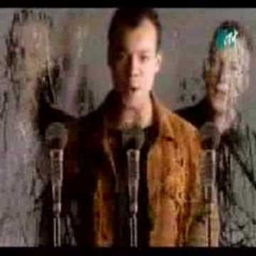 Profilový obrázek - Fine Young Cannibals - Don't Look Back (Video Music) FYC
