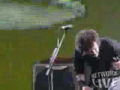 Profilový obrázek - Foo Fighters - All My Life (Live Hyde Park 17/06/06