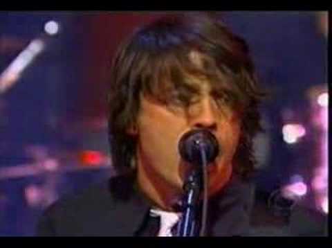 Profilový obrázek - Foo Fighters - Breakout (Live on Letterman)