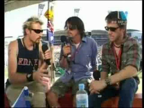 Profilový obrázek - Foo Fighters Interview - Big Day Out 2003 Part 2