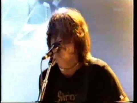 Profilový obrázek - Foo Fighters - Monkey Wrench - 2000 Bizarre Festival