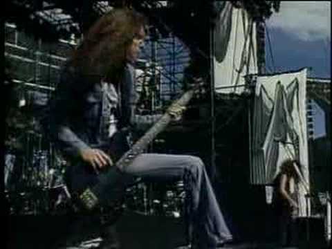 Profilový obrázek - for whom the bell tolls! cliff burton plays bass solo