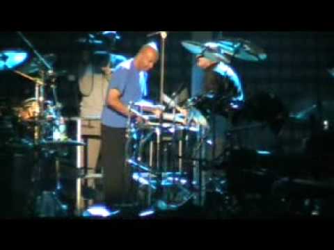Profilový obrázek - Genesis - Drum Duet (Roma 14/07/07)